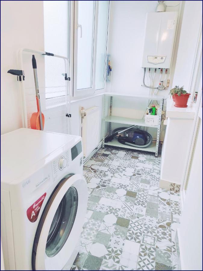 Smart Apartament Piatra Neamţ 外观 照片